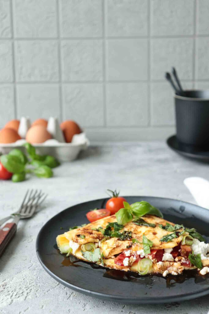 Omelett mit Tomaten und Feta | mediterran - Stylingkitchen